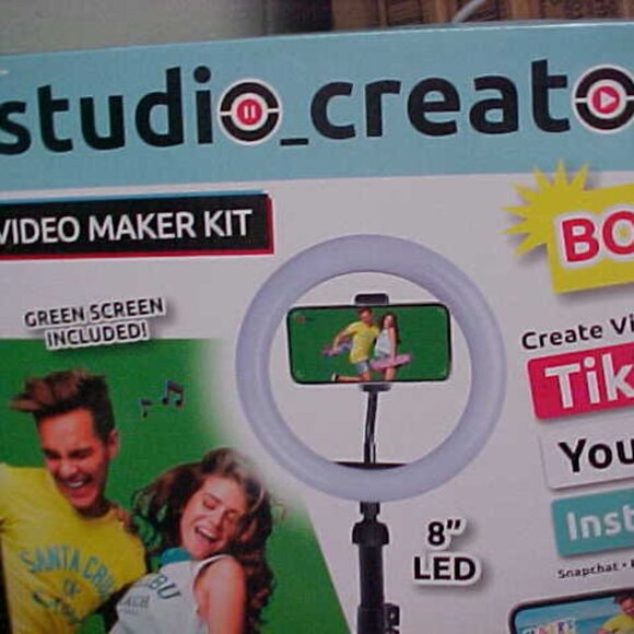 Studio Creator Video Maker Kit - Picture 2 of 5